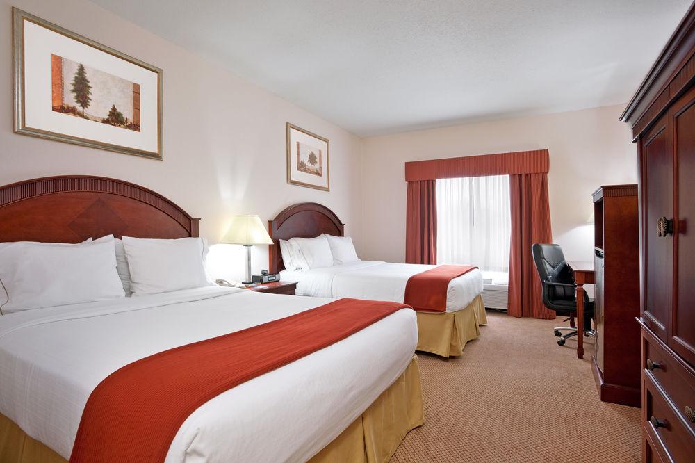 Holiday Inn Express & Suites Detroit - Farmington Hills By Ihg Northville Exteriér fotografie