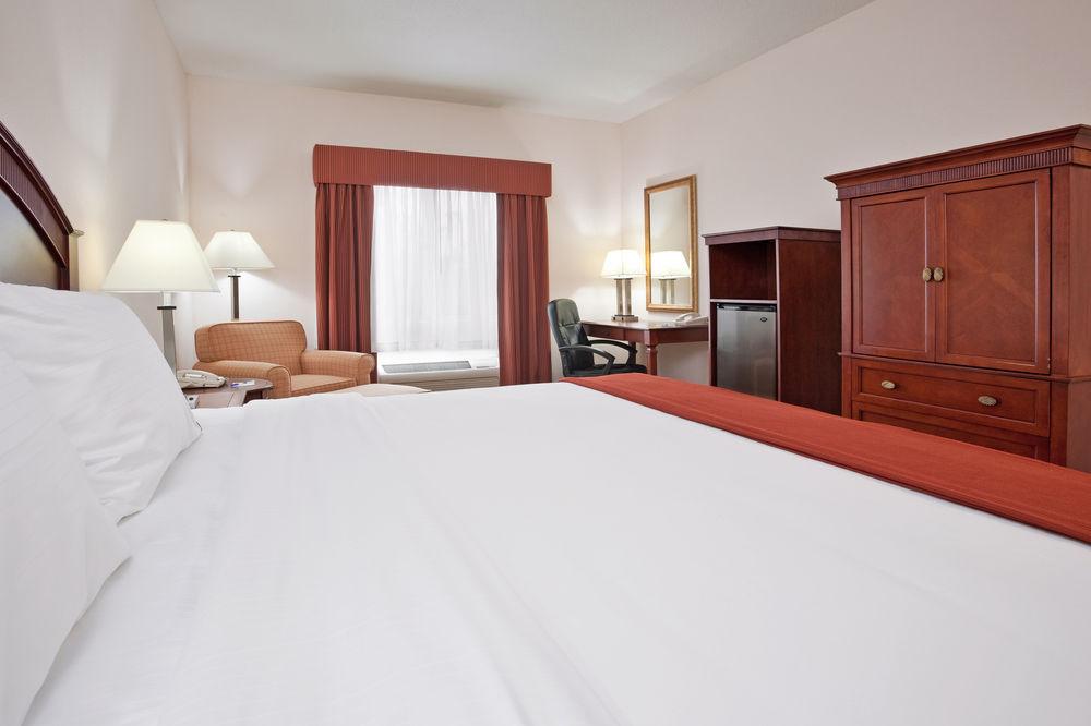 Holiday Inn Express & Suites Detroit - Farmington Hills By Ihg Northville Exteriér fotografie