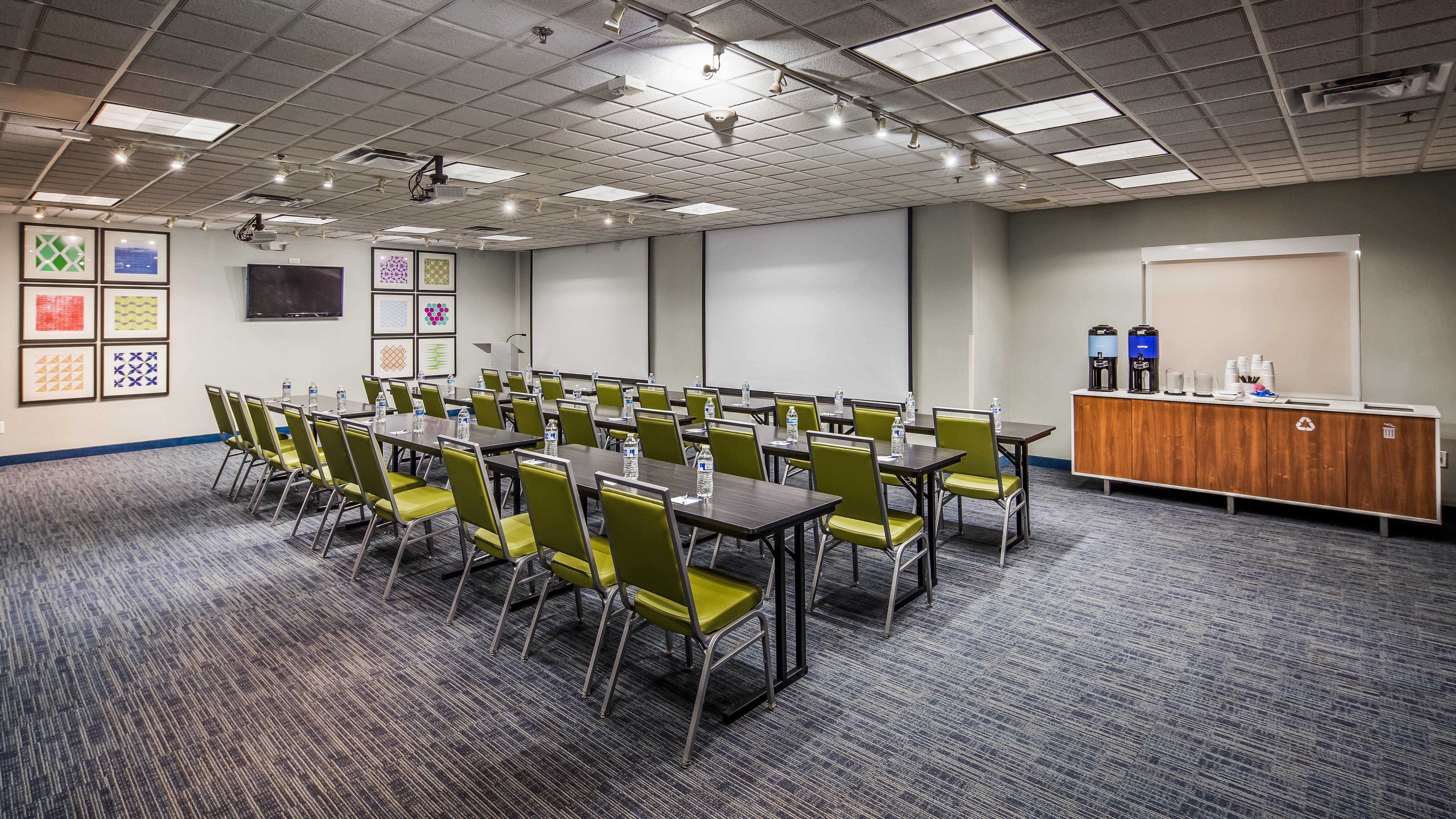Holiday Inn Express & Suites Detroit - Farmington Hills By Ihg Northville Exteriér fotografie